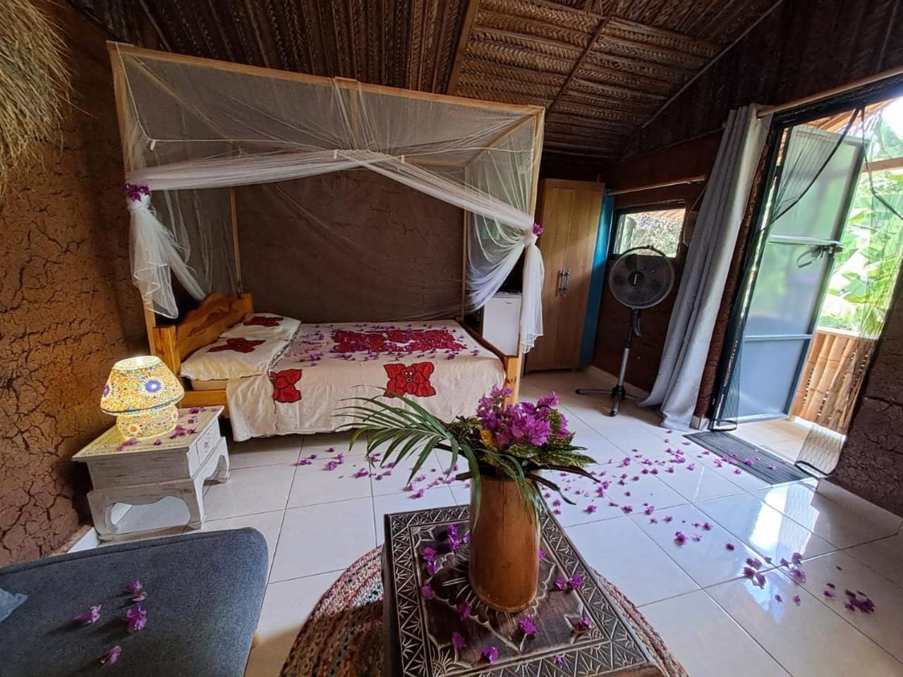 Le Chissioua Hotel Sada Exterior photo